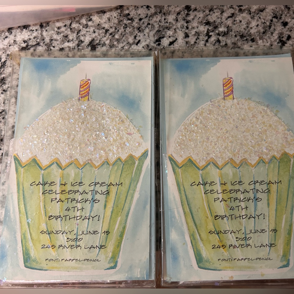 20 printable cupcake invitations